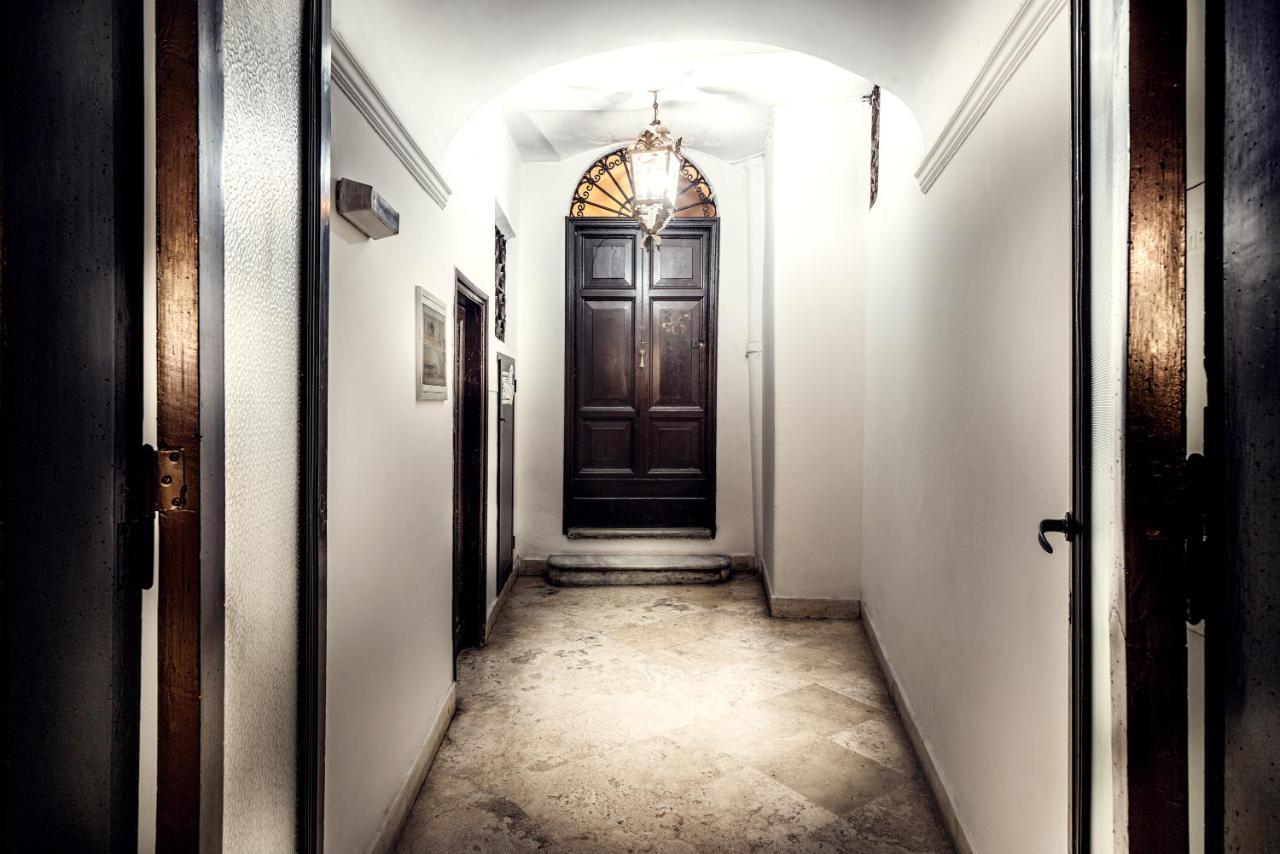 Trinita Grand Suite, Rome